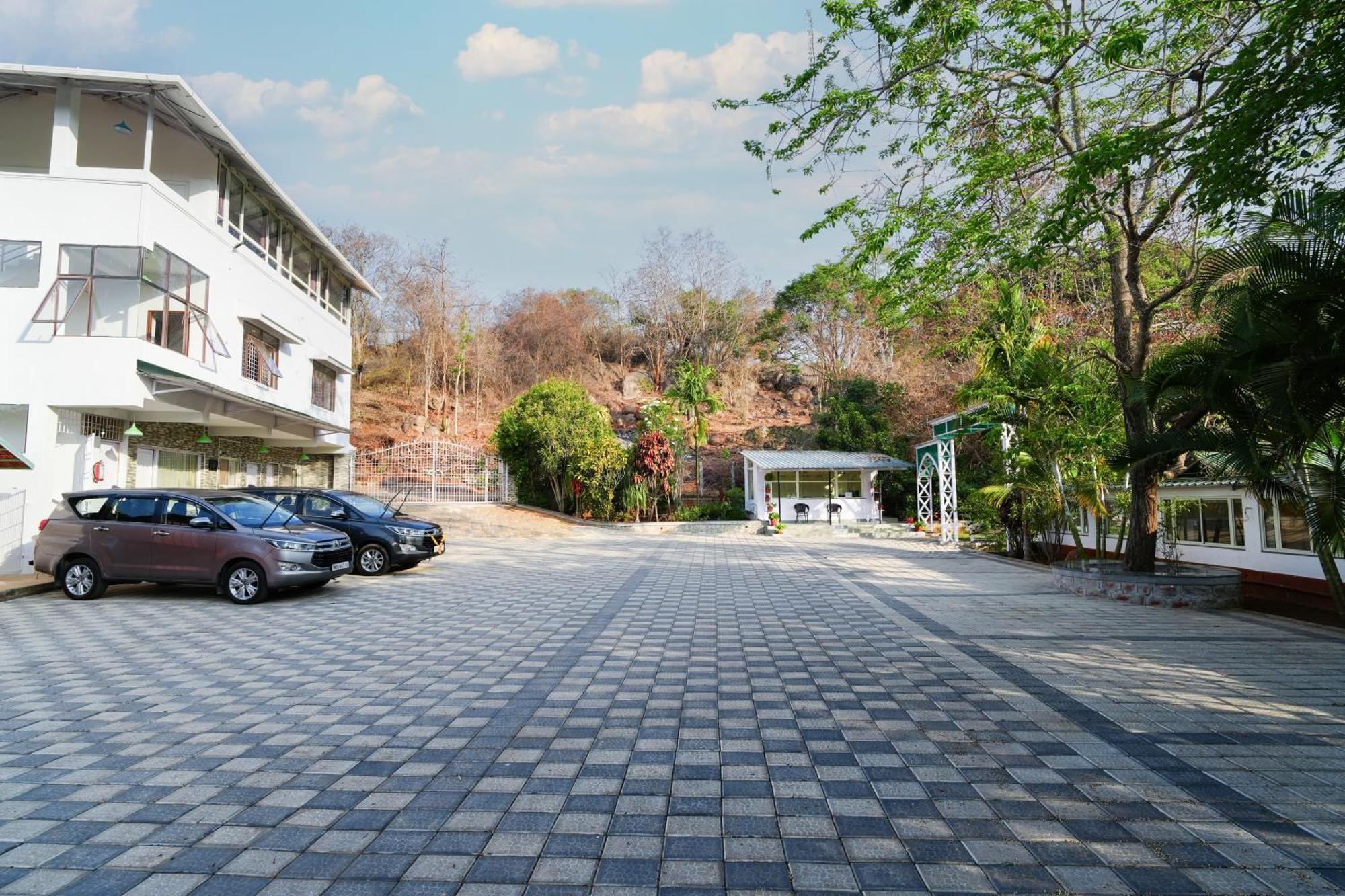 Mgm Whispering Wind'S Yelagiri Hotel Exterior foto